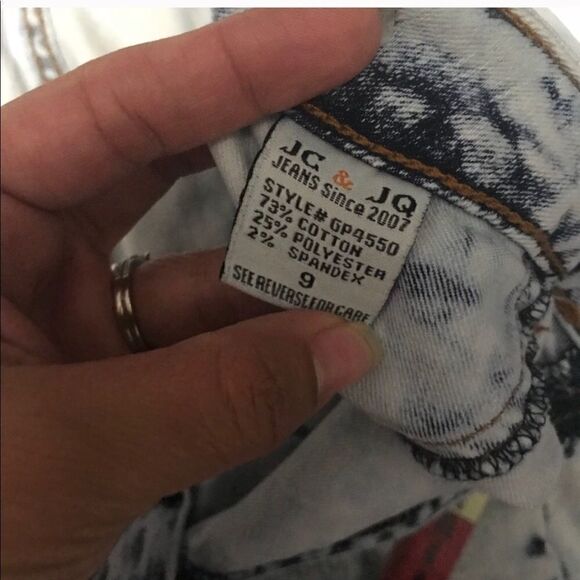 JC & JQ washed out light ripped Size 9 jeans - Picture 8 of 8